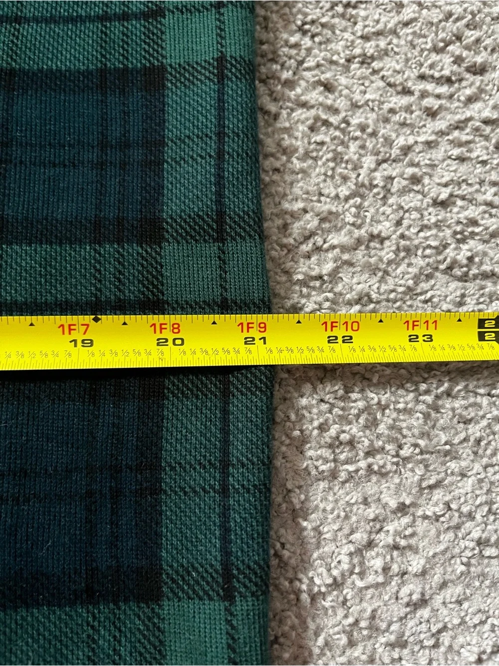 BNWT - Polo by Ralph Lauren - Green & Navy Plaid 1/4-Zip Sweater - Men’s Size M